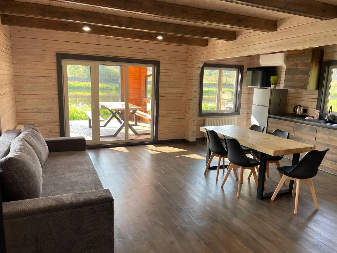 Guesthouse On The Lake With Bathhouse 70 Km From Kiev Makariv Ngoại thất bức ảnh